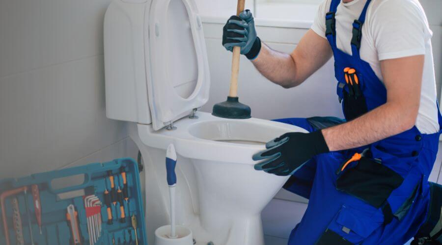 sewer cleaning in Lakewood, CA